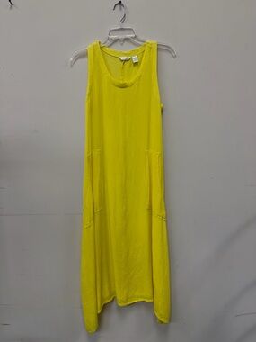 Kaktus Bright Yellow Sleeveless Maxi Dress with Pockets